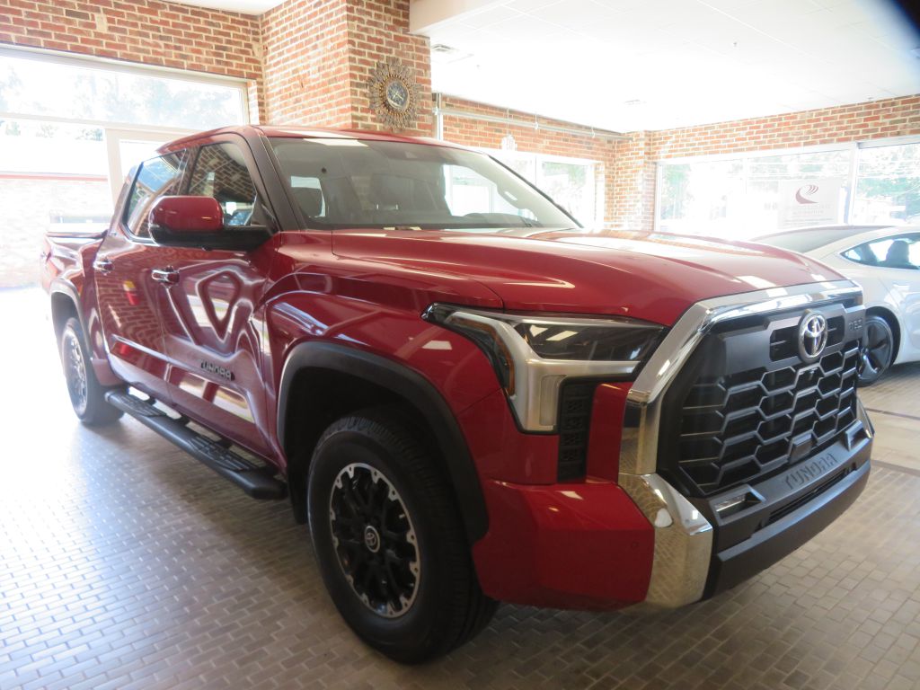 Photo 3 of this TOYOTA TUNDRA
