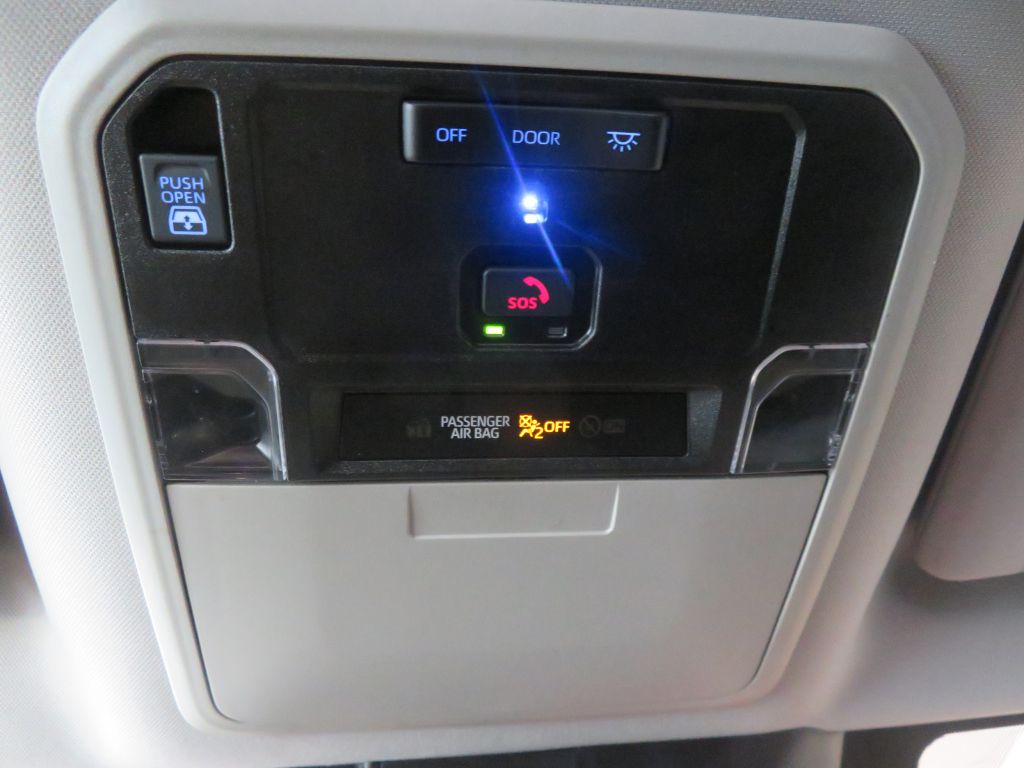 Photo 45 of this TOYOTA TUNDRA