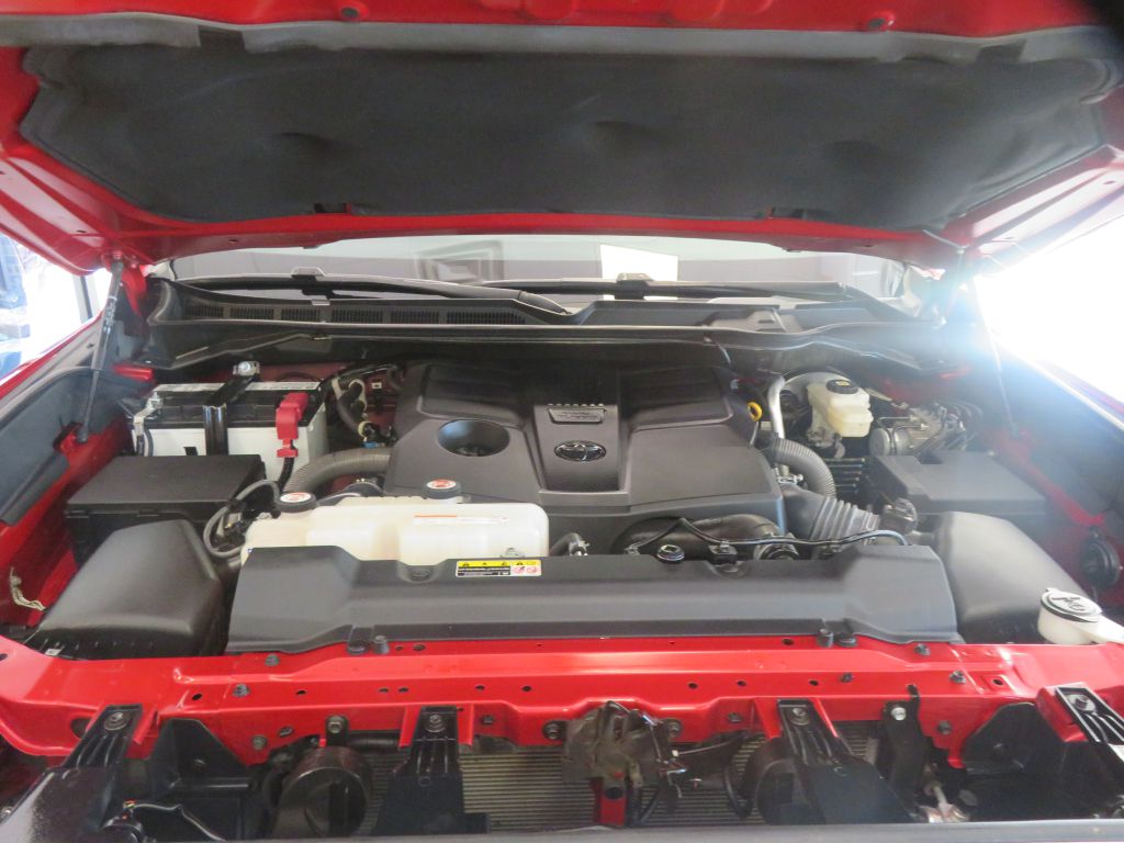Photo 47 of this TOYOTA TUNDRA