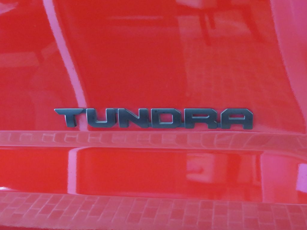 Photo 60 of this TOYOTA TUNDRA