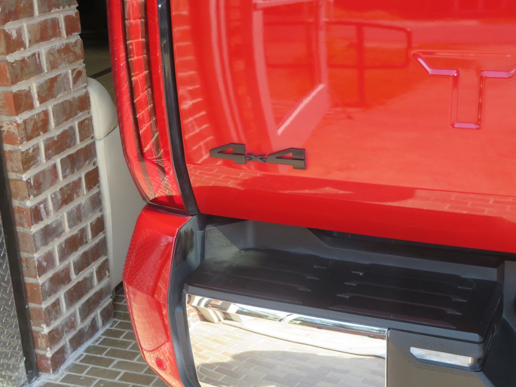 Photo 66 of this TOYOTA TUNDRA