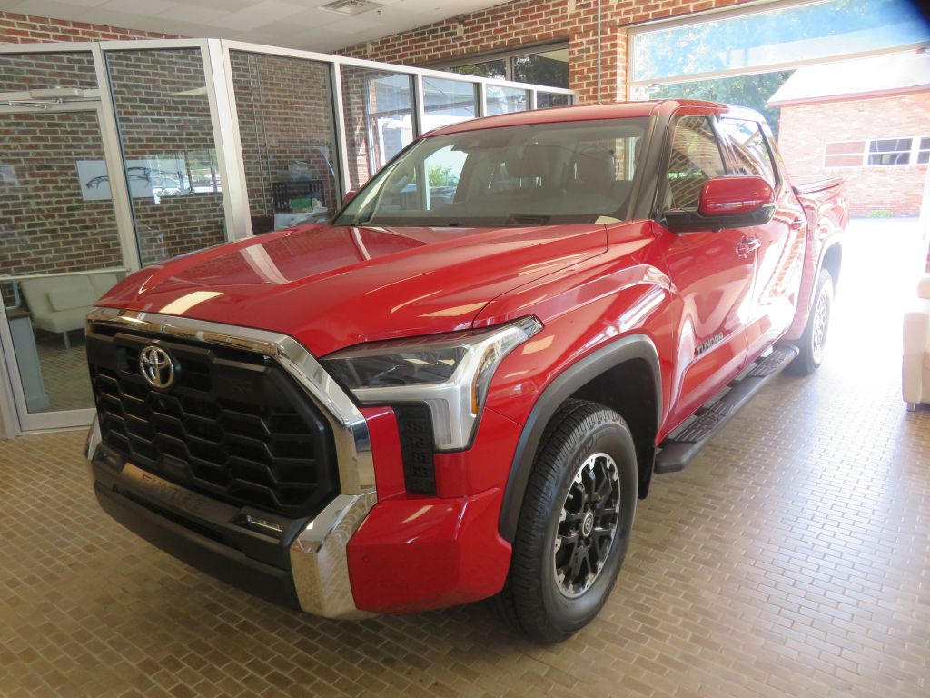 Photo 81 of this TOYOTA TUNDRA