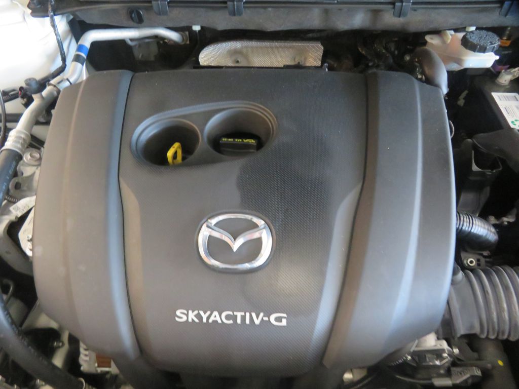 Photo 46 of this MAZDA CX-5