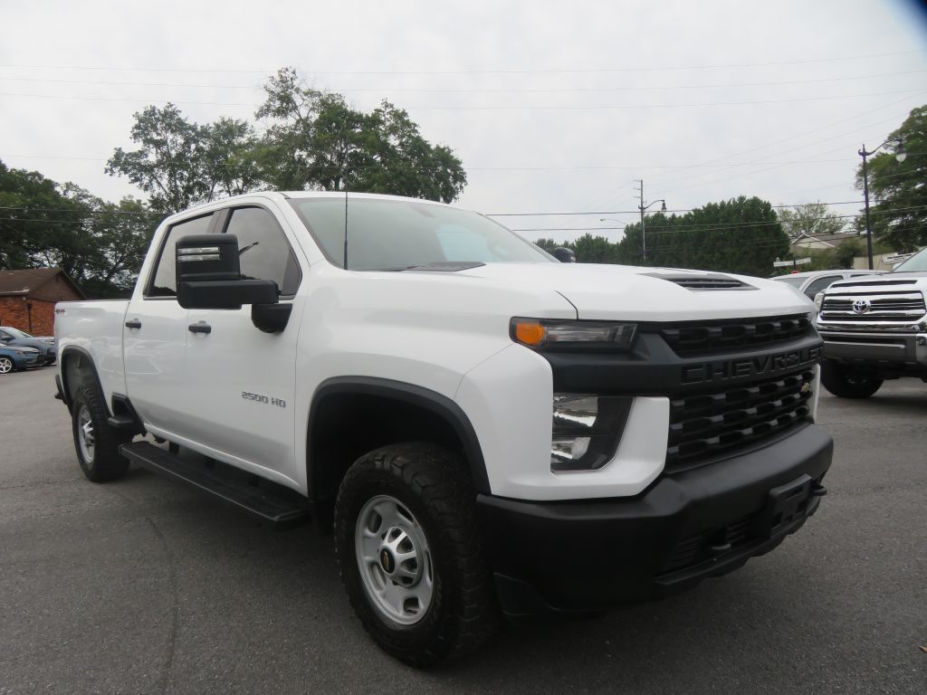 Photo 3 of this CHEVROLET SILVERADO 2500