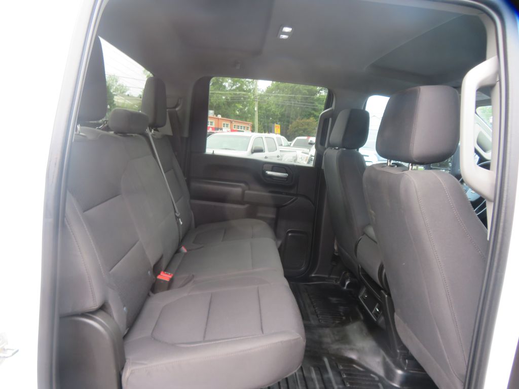 Photo 21 of this CHEVROLET SILVERADO 2500