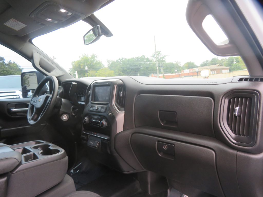 Photo 27 of this CHEVROLET SILVERADO 2500
