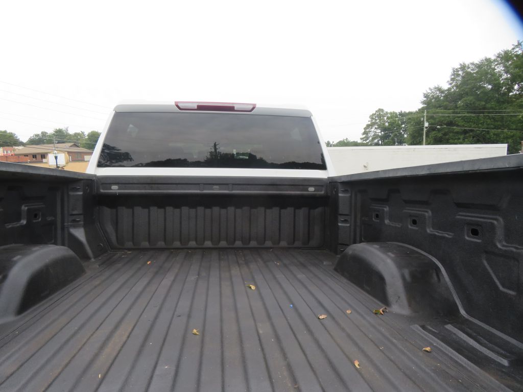 Photo 49 of this CHEVROLET SILVERADO 2500