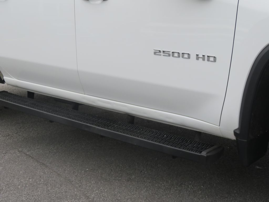 Photo 62 of this CHEVROLET SILVERADO 2500