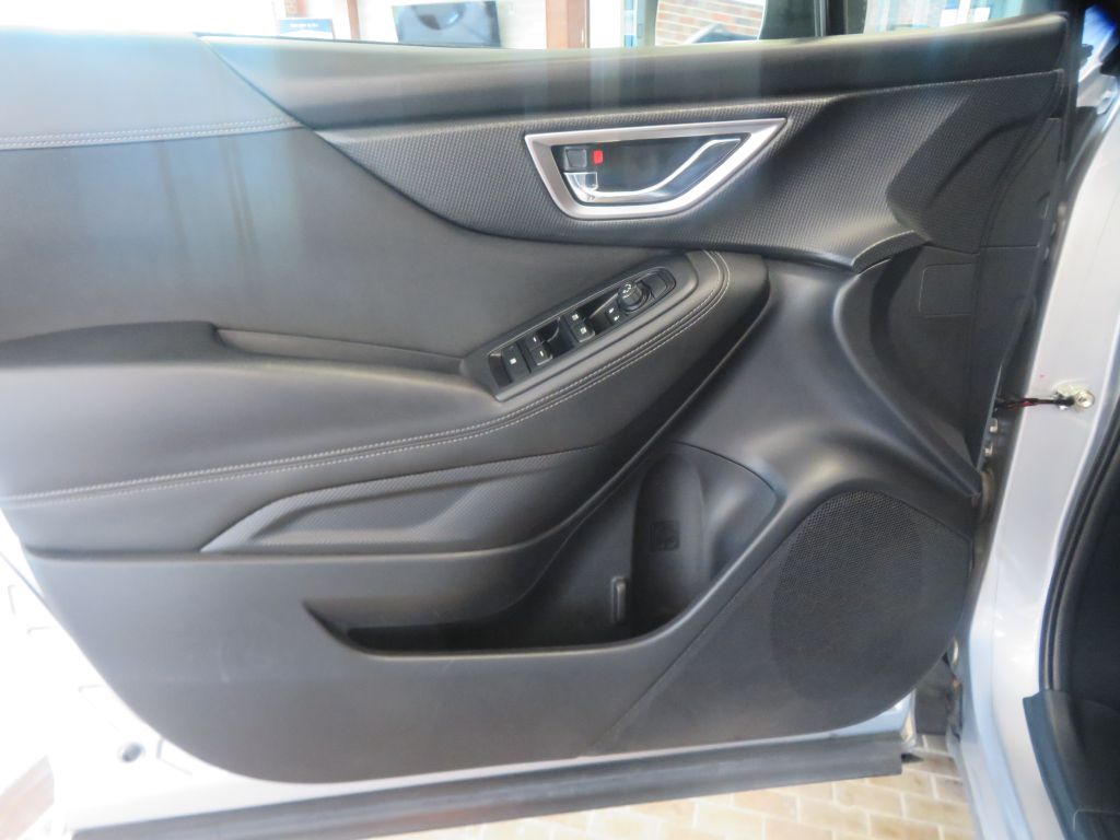 Photo 13 of this SUBARU FORESTER