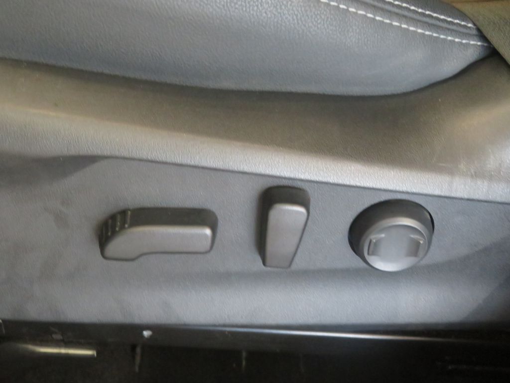 Photo 16 of this SUBARU FORESTER