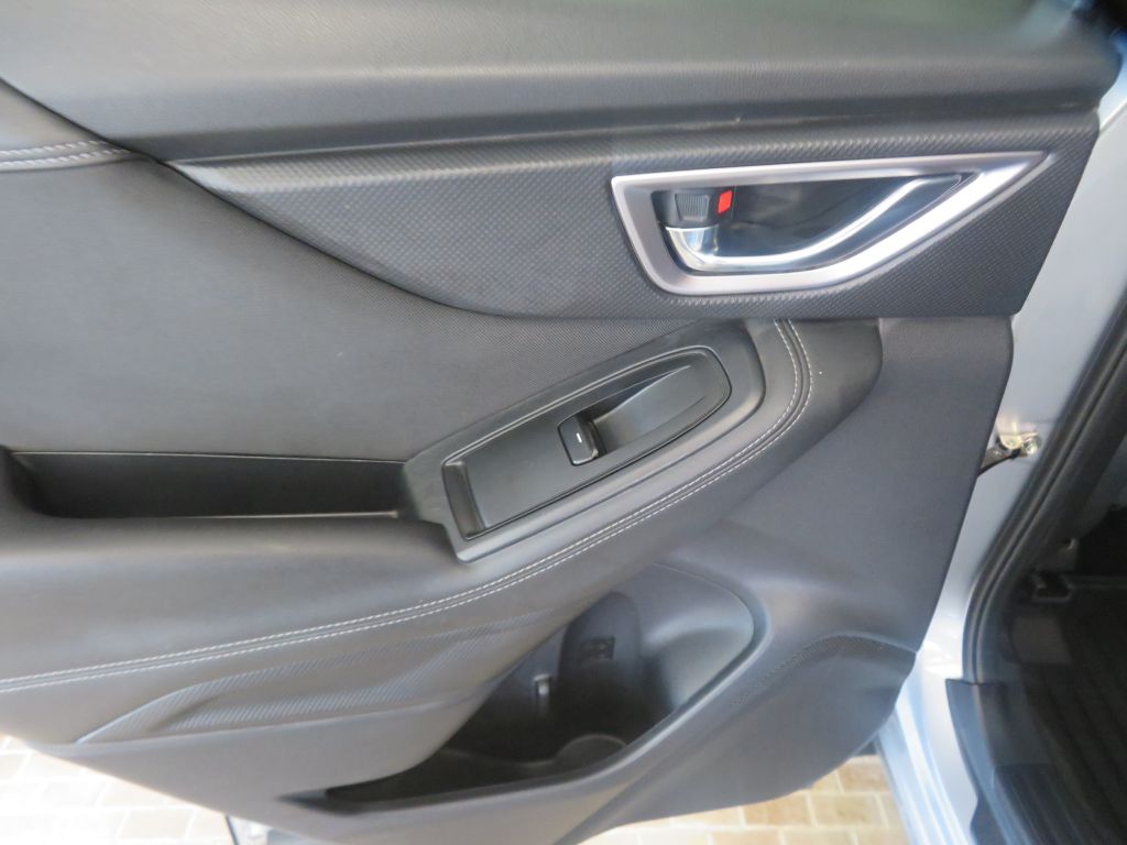 Photo 18 of this SUBARU FORESTER
