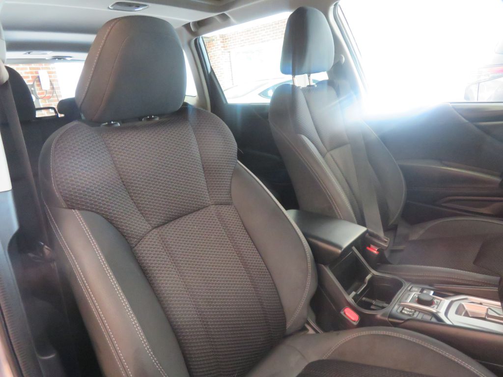Photo 27 of this SUBARU FORESTER