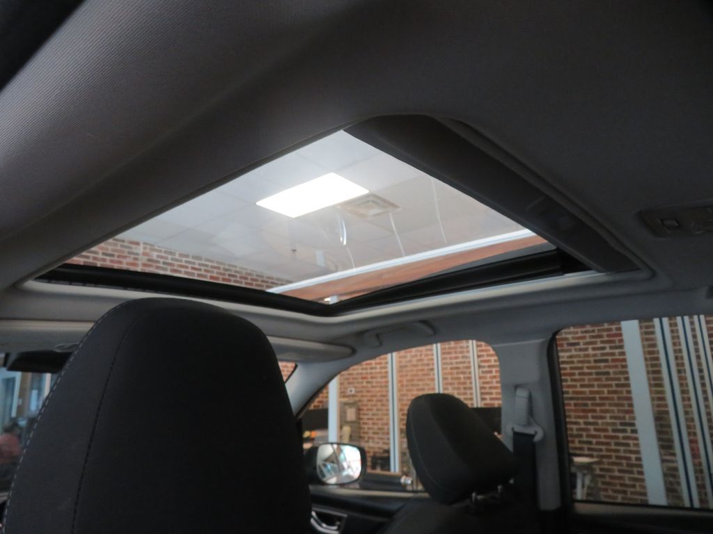 Photo 49 of this SUBARU FORESTER