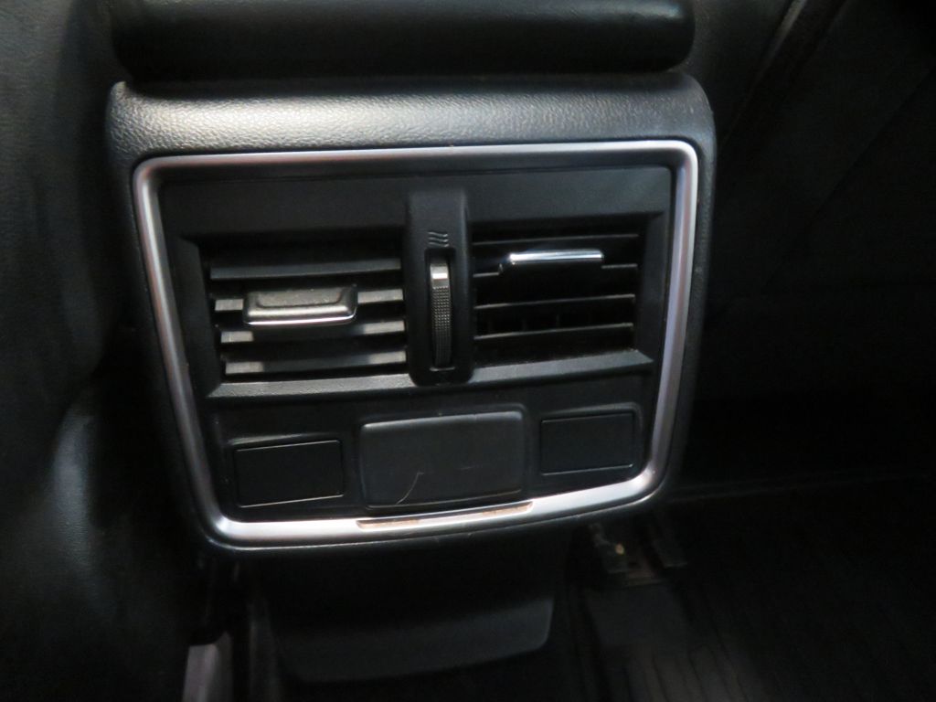Photo 51 of this SUBARU FORESTER