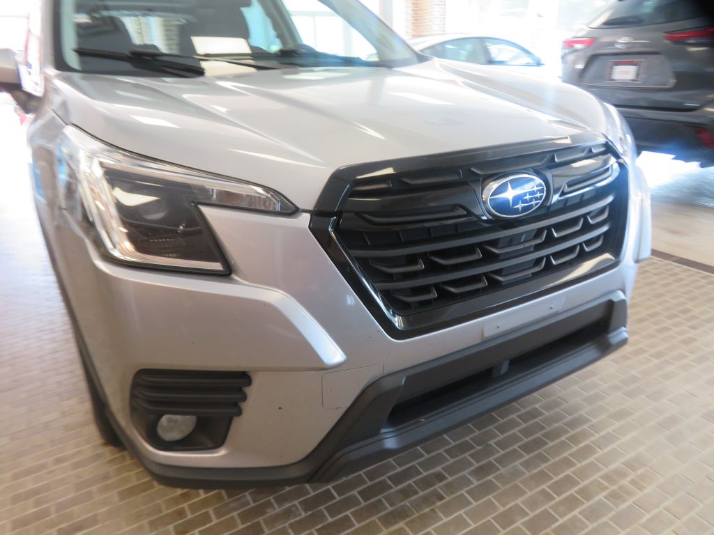 Photo 63 of this SUBARU FORESTER