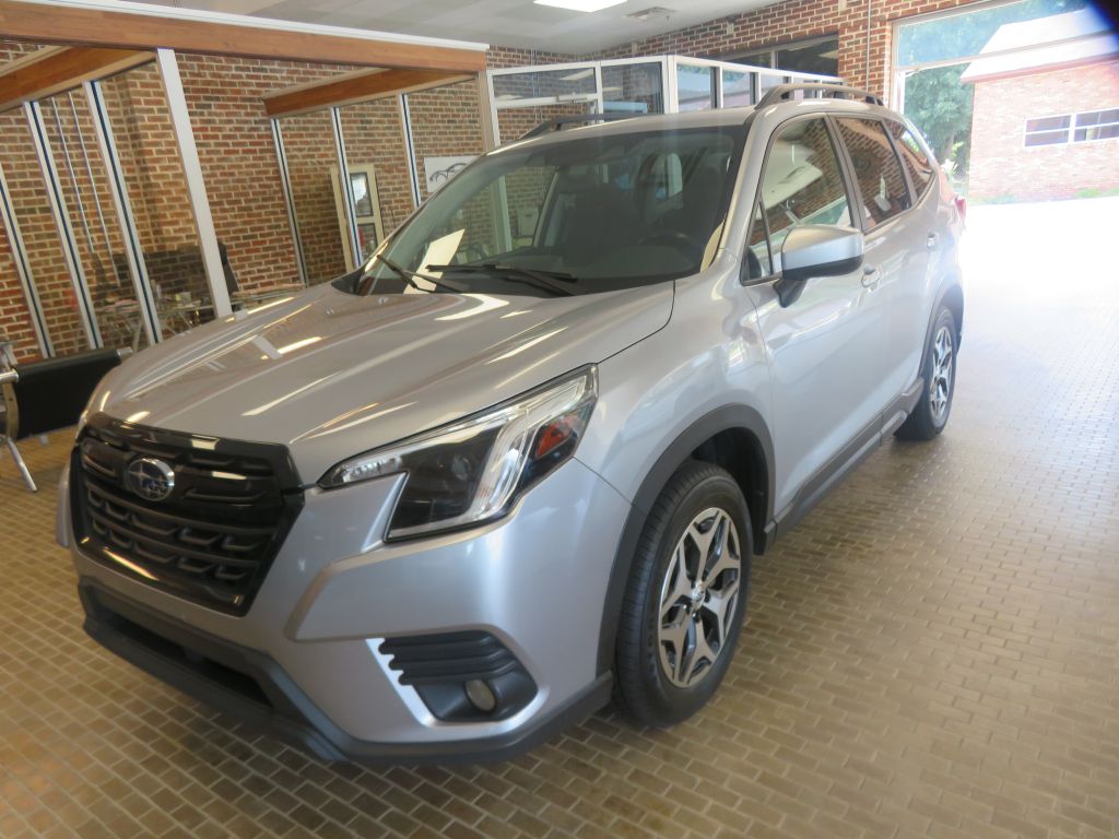 Photo 80 of this SUBARU FORESTER