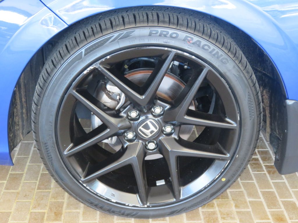 Photo 7 of this HONDA CIVIC