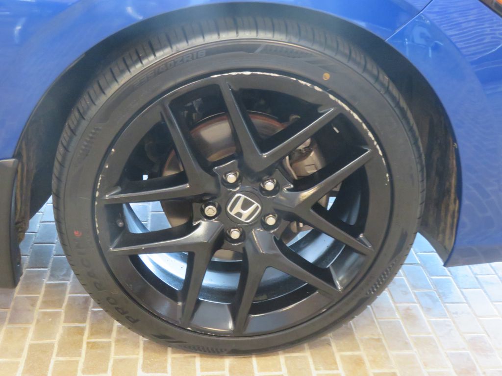 Photo 10 of this HONDA CIVIC