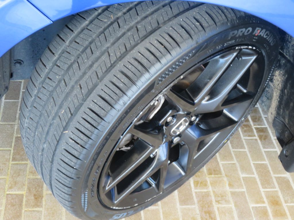 Photo 11 of this HONDA CIVIC