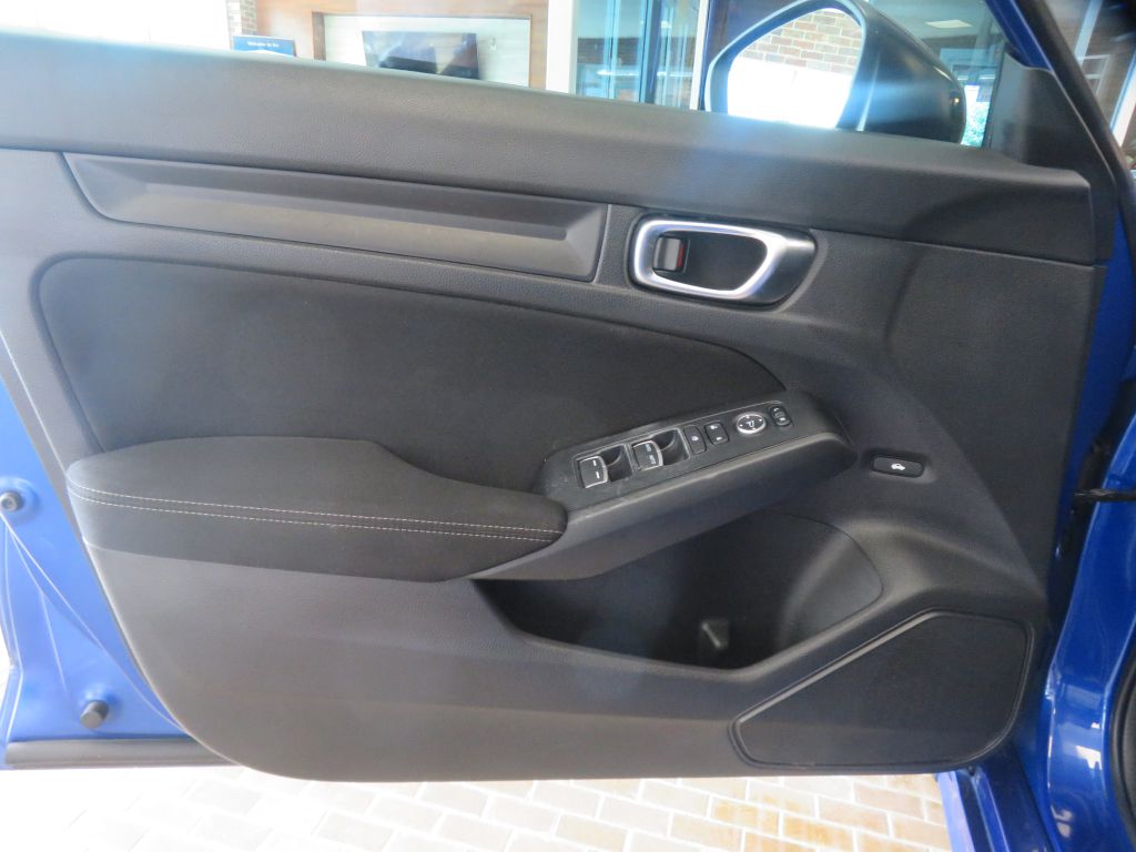 Photo 13 of this HONDA CIVIC