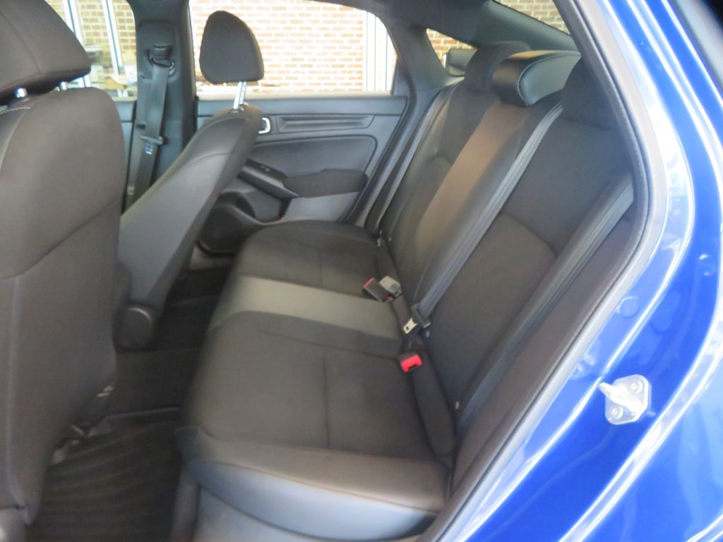 Photo 19 of this HONDA CIVIC
