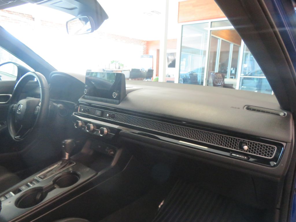 Photo 28 of this HONDA CIVIC