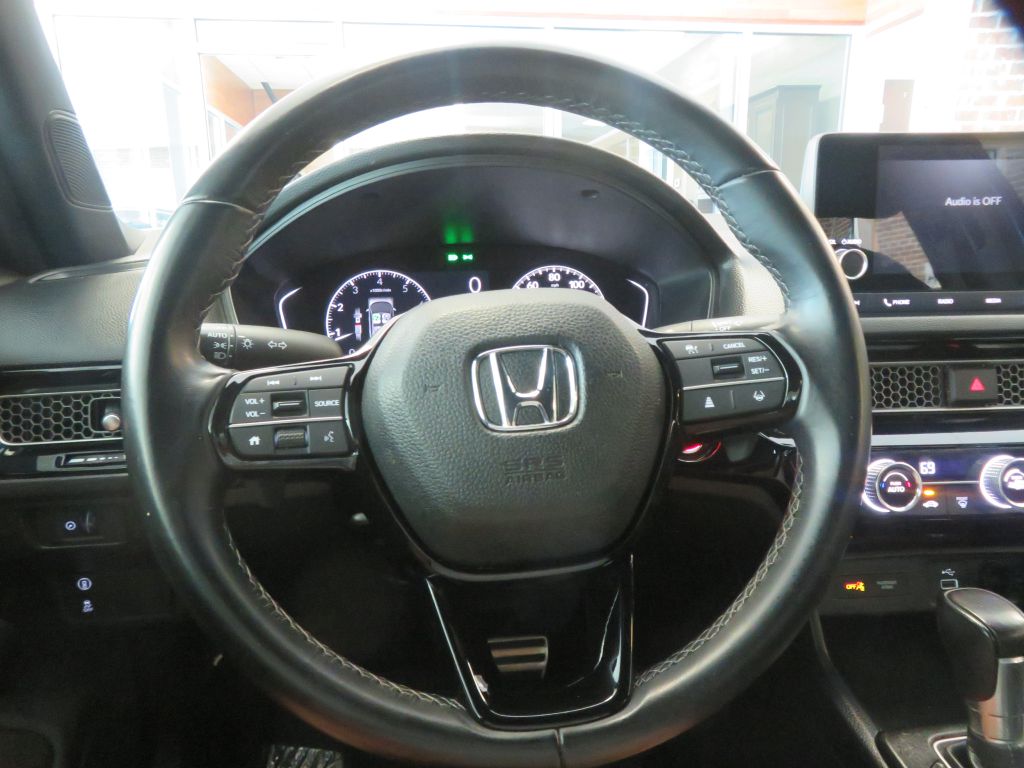Photo 29 of this HONDA CIVIC