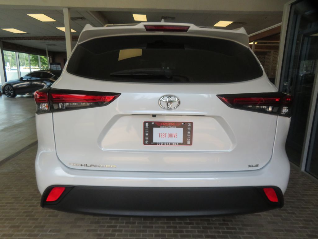 Photo 5 of this TOYOTA HIGHLANDER
