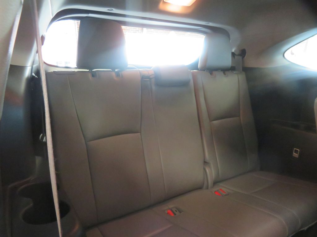 Photo 27 of this TOYOTA HIGHLANDER