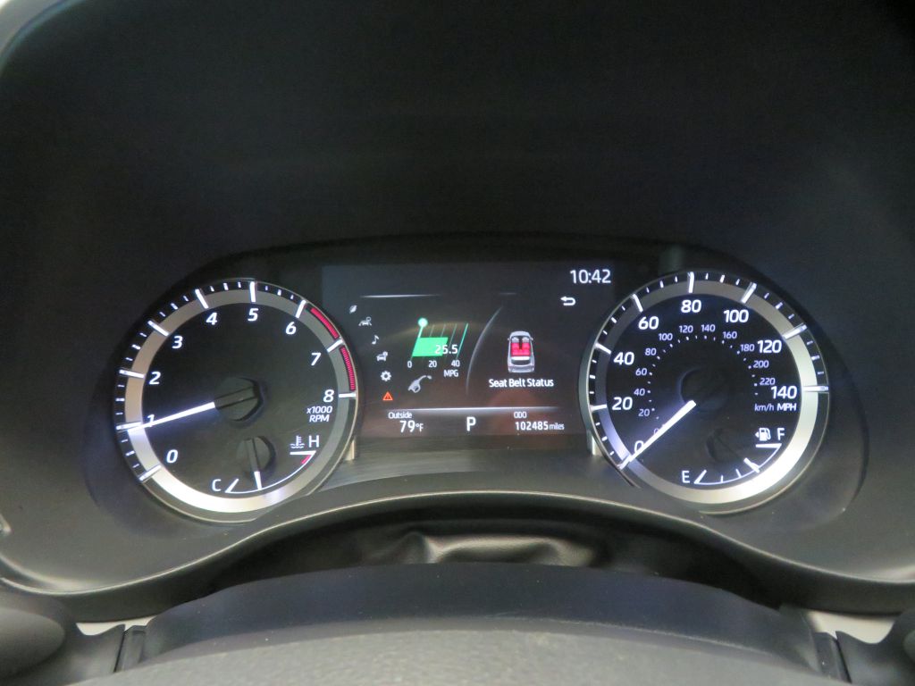 Photo 35 of this TOYOTA HIGHLANDER