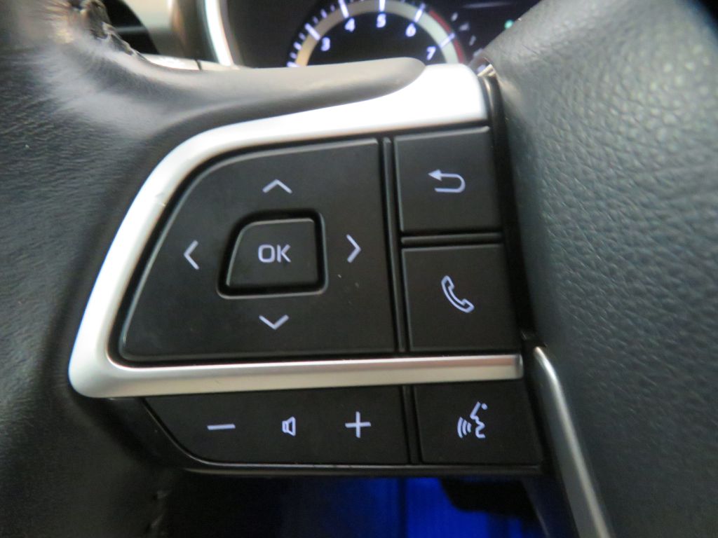 Photo 37 of this TOYOTA HIGHLANDER