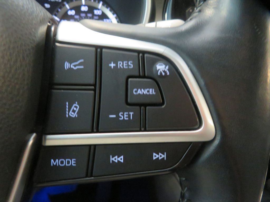 Photo 38 of this TOYOTA HIGHLANDER