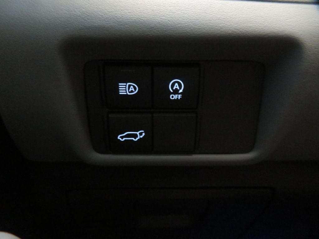 Photo 41 of this TOYOTA HIGHLANDER