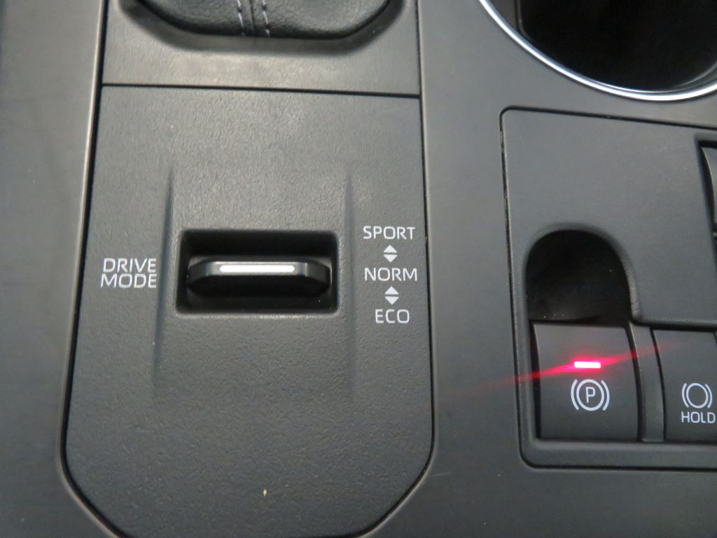 Photo 49 of this TOYOTA HIGHLANDER