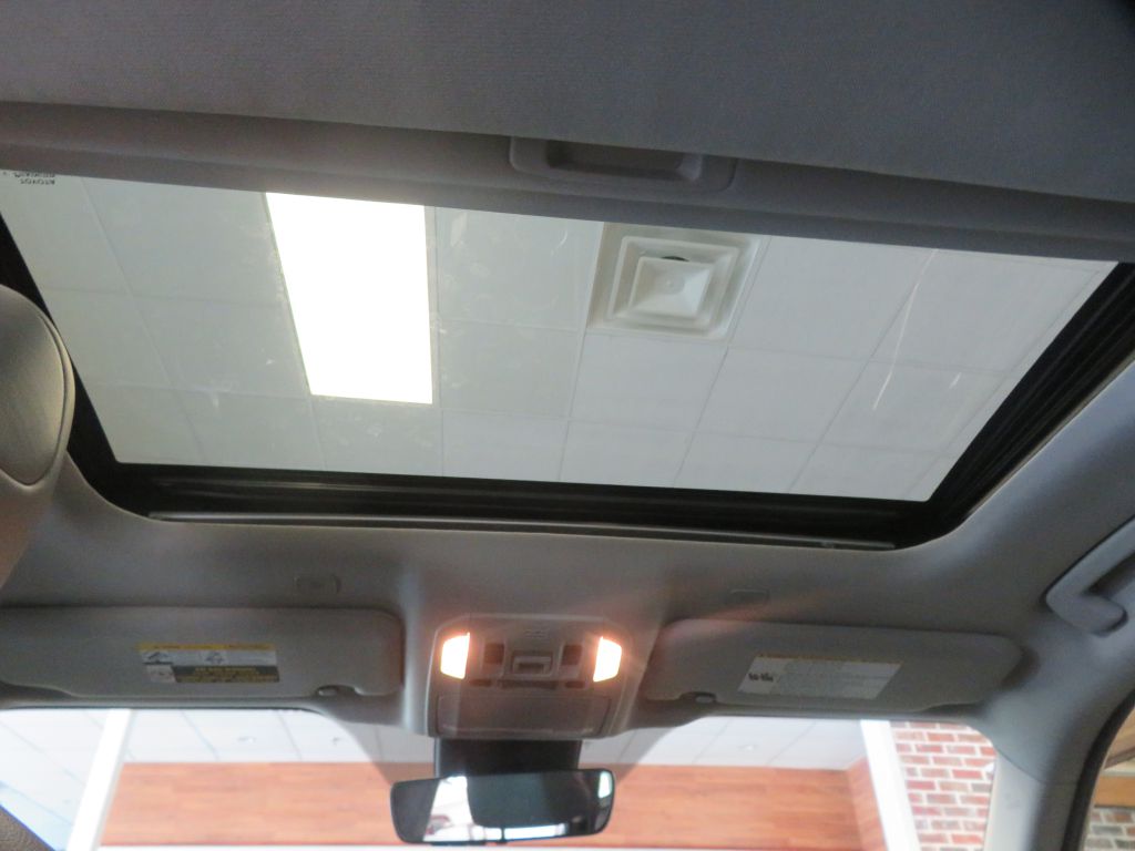 Photo 54 of this TOYOTA HIGHLANDER