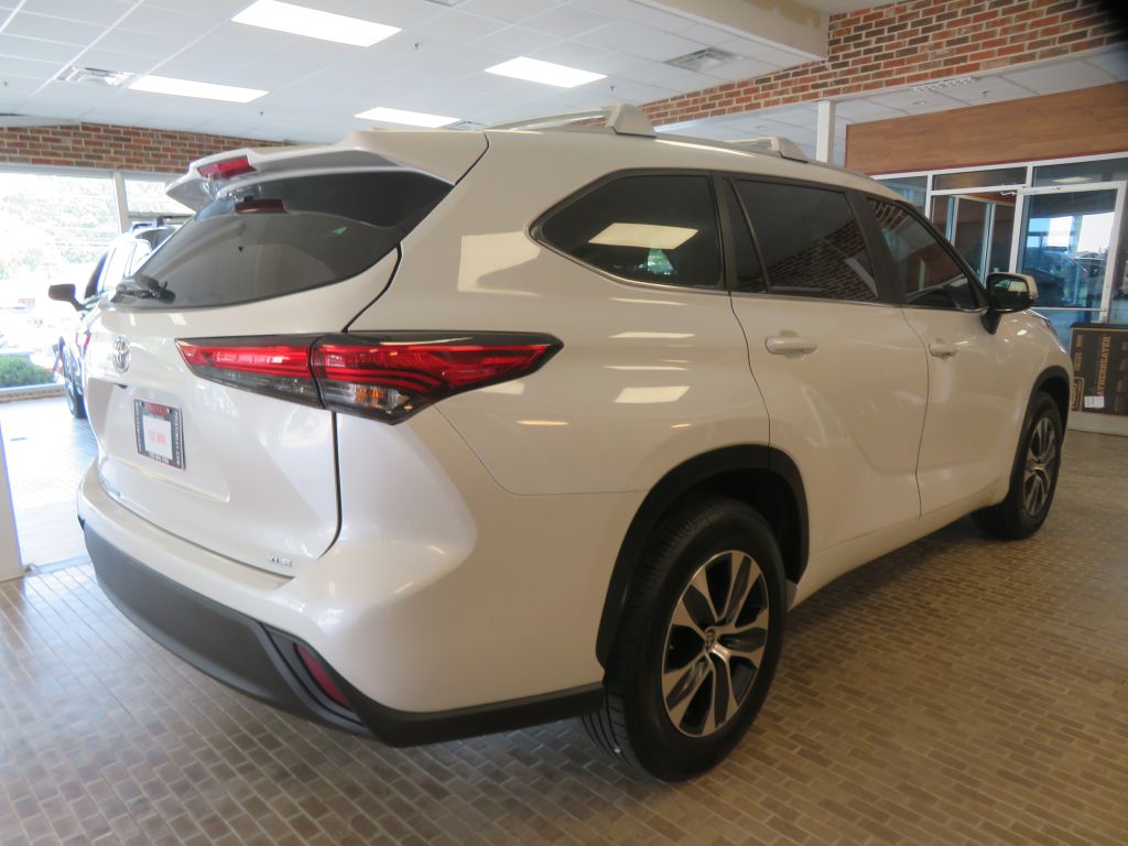 Photo 70 of this TOYOTA HIGHLANDER