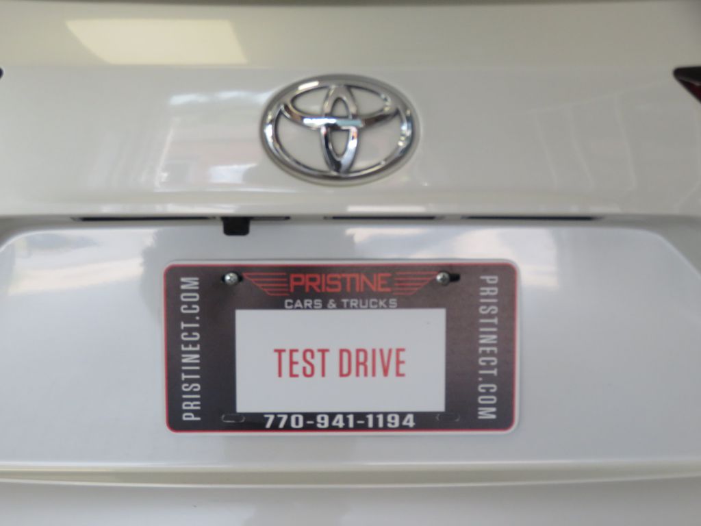 Photo 72 of this TOYOTA HIGHLANDER