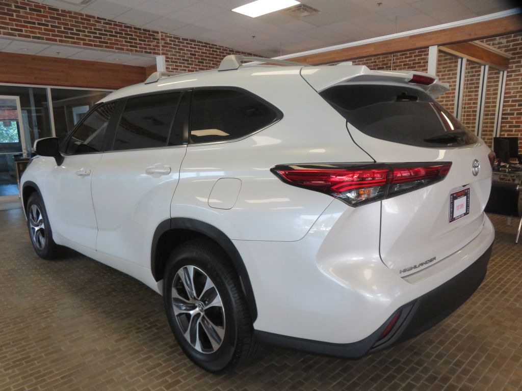 Photo 78 of this TOYOTA HIGHLANDER