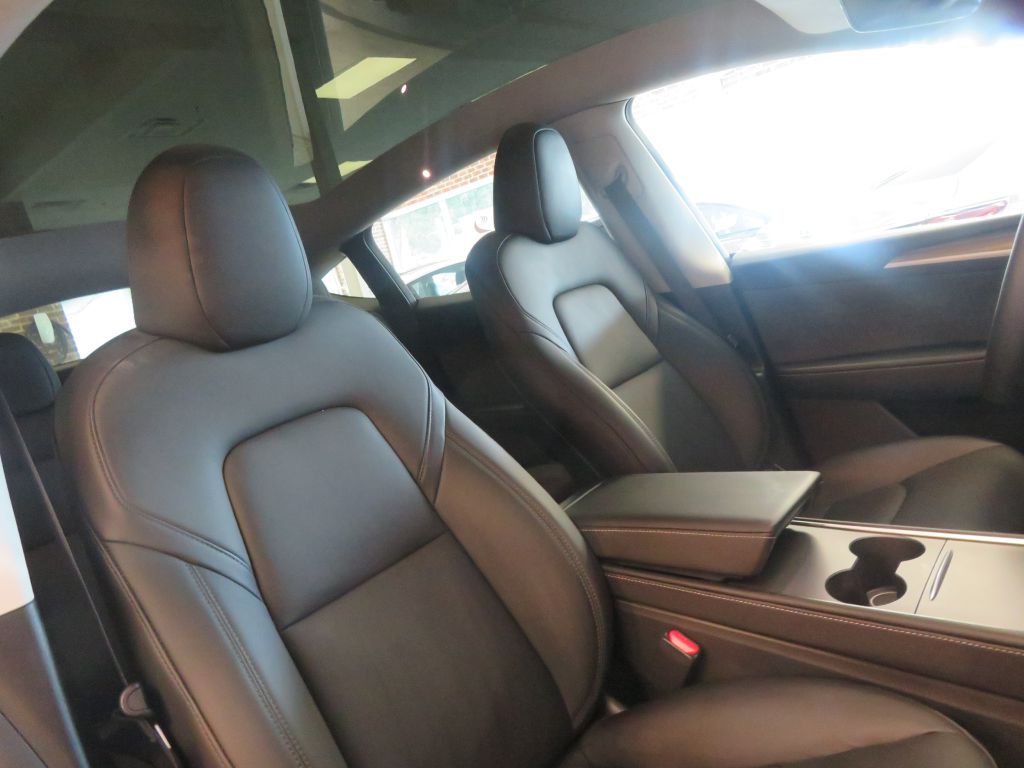 Photo 28 of this TESLA MODEL Y