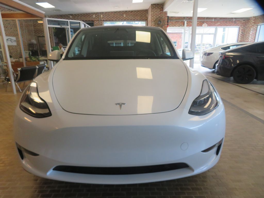 Photo 55 of this TESLA MODEL Y