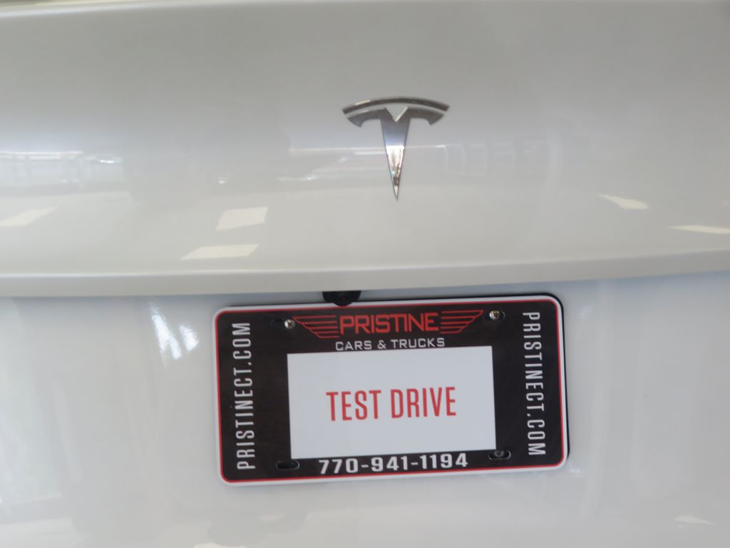 Photo 61 of this TESLA MODEL Y
