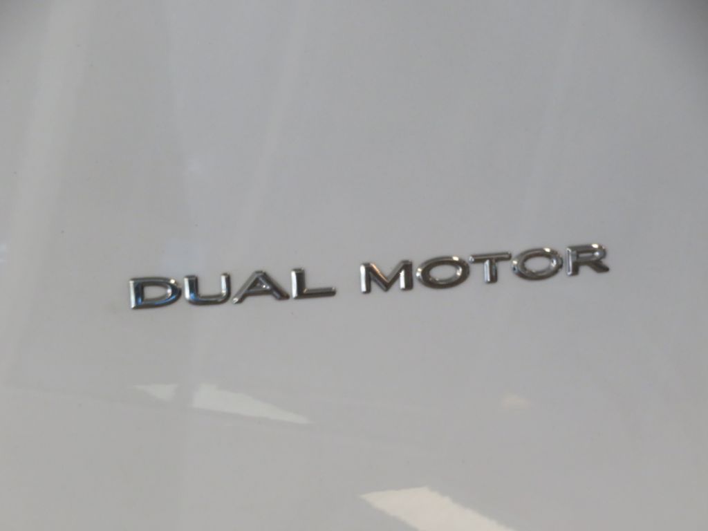 Photo 62 of this TESLA MODEL Y