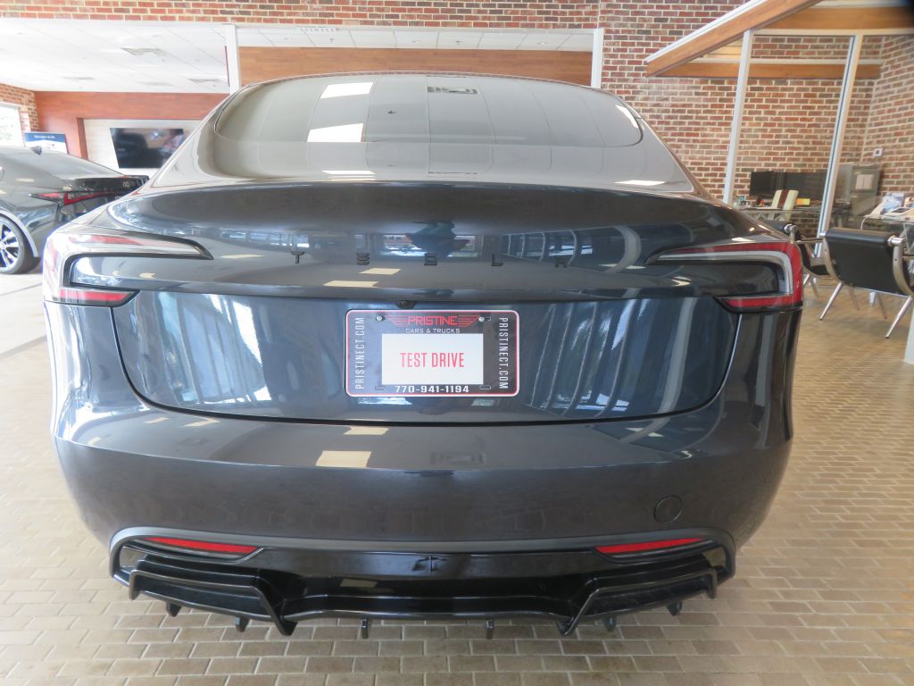 Photo 5 of this TESLA MODEL 3