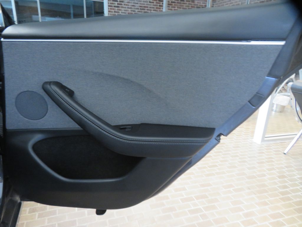 Photo 20 of this TESLA MODEL 3