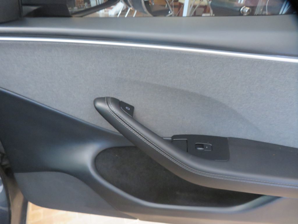 Photo 24 of this TESLA MODEL 3