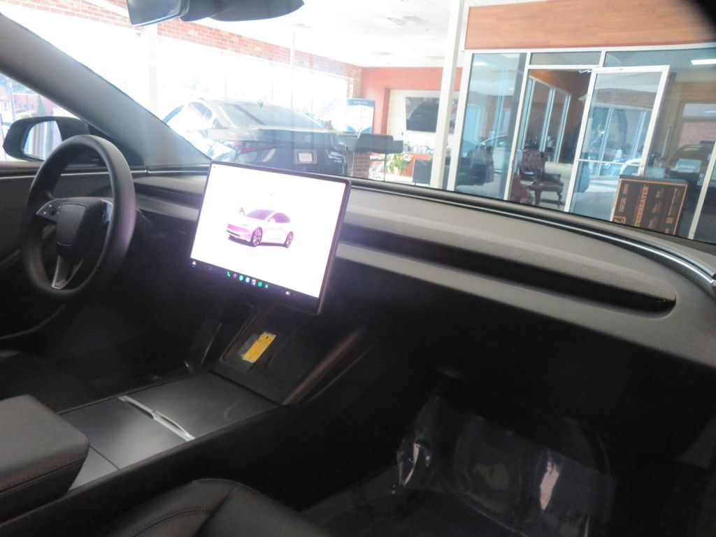 Photo 28 of this TESLA MODEL 3