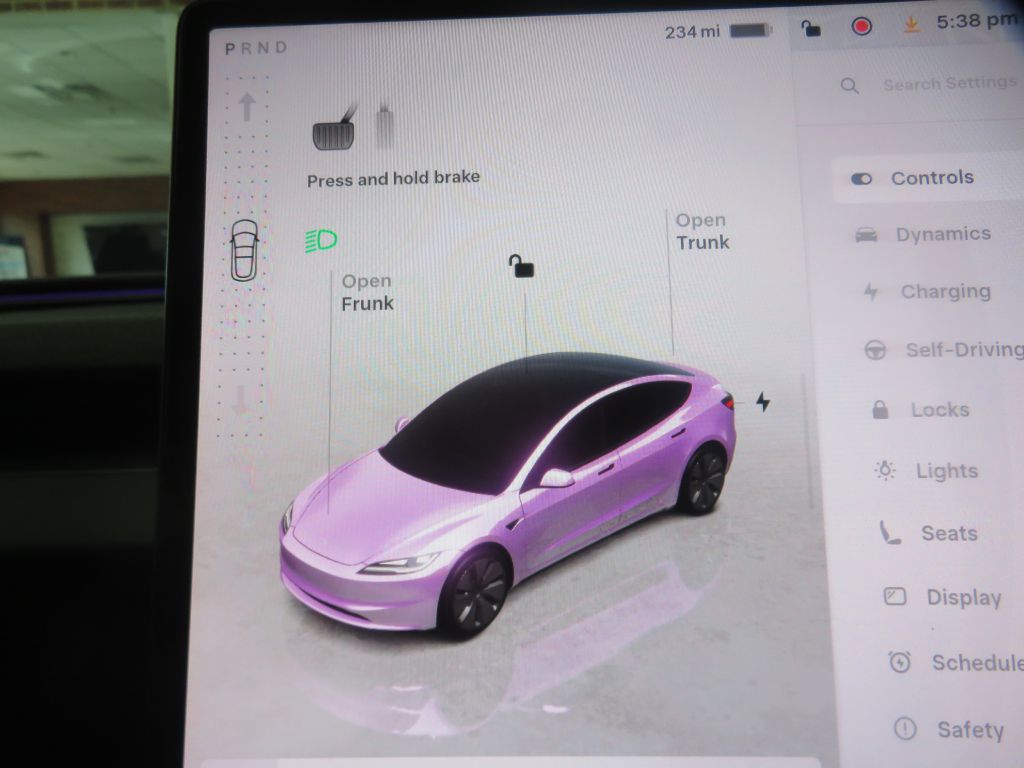 Photo 32 of this TESLA MODEL 3