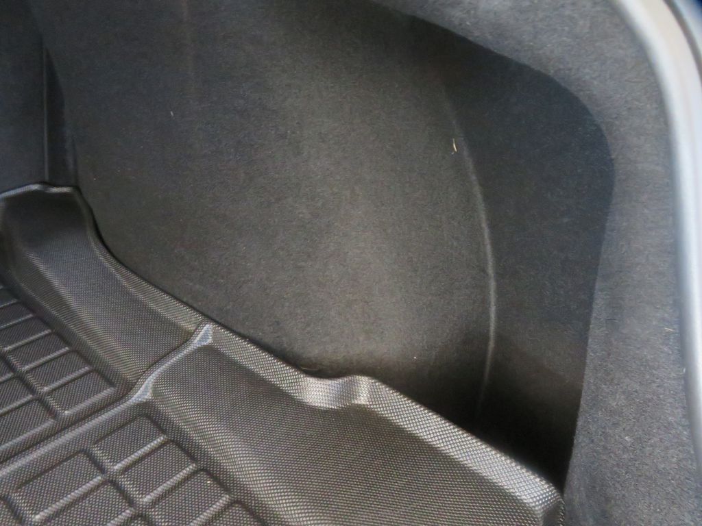 Photo 60 of this TESLA MODEL 3