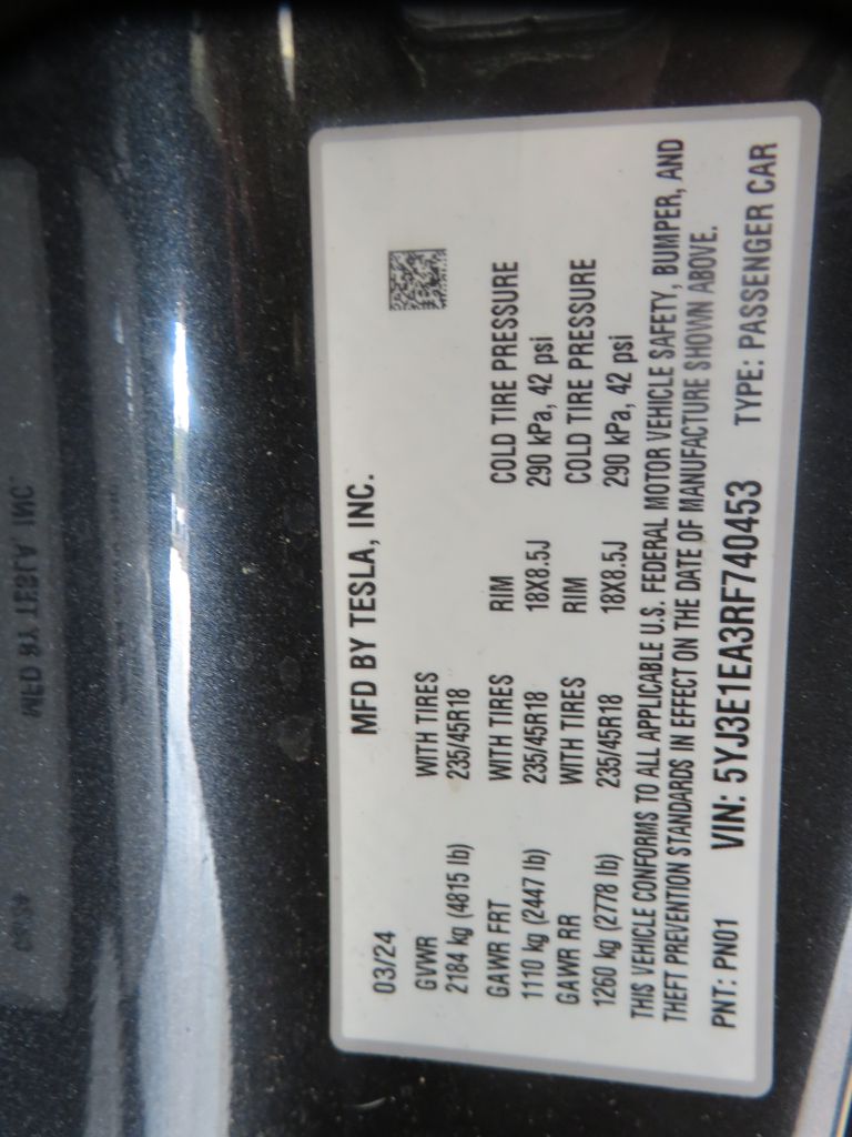 Photo 81 of this TESLA MODEL 3