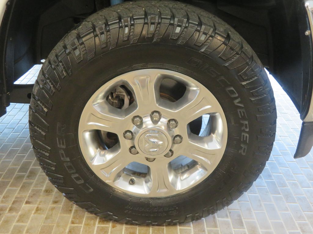 Photo 10 of this RAM 2500